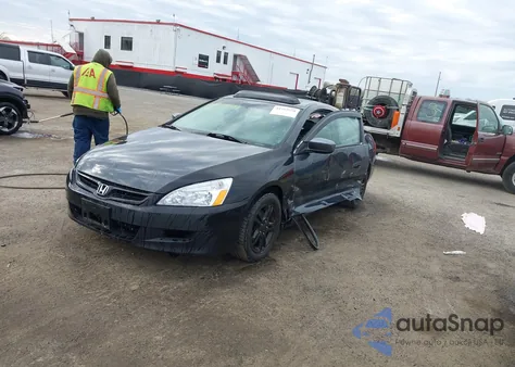 2006 Honda Accord 2.4 Ex z USA, uszkodzony, nr VIN 1HGCM72686A000618